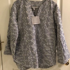 Andrew Marc ladies top. NWT